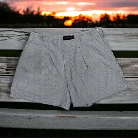 Banana Republic Factory Shorts Striped 100 Cotton High Waist Tailored Size 2 - Picture 13 of 16